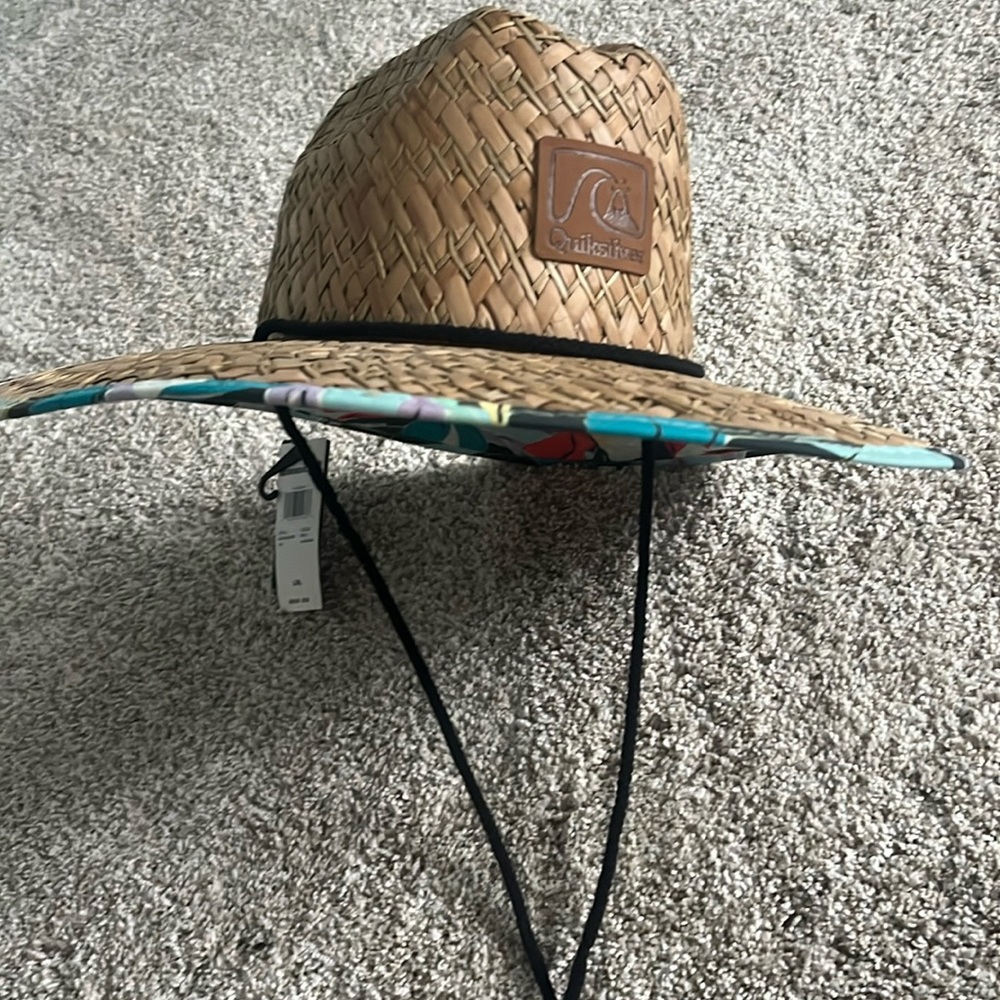 Quiksilver Beach Hat Floral NWT
